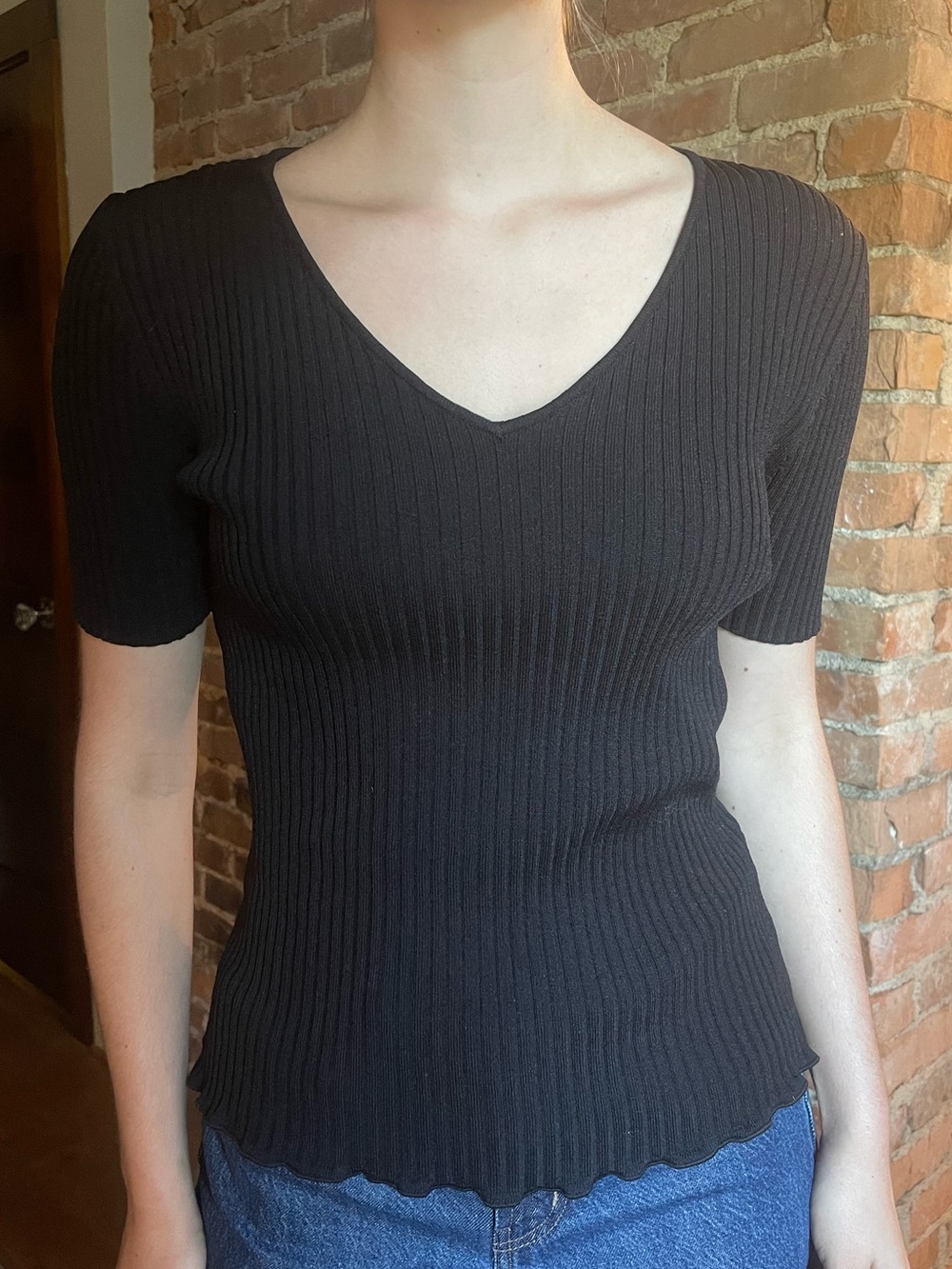 Venini Black Ribbed V-Neck Short Sleeve Top